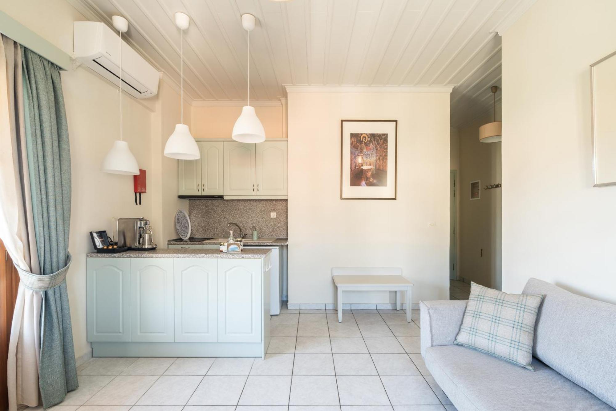 Hotel de apartamente Liakoto Kardhamili