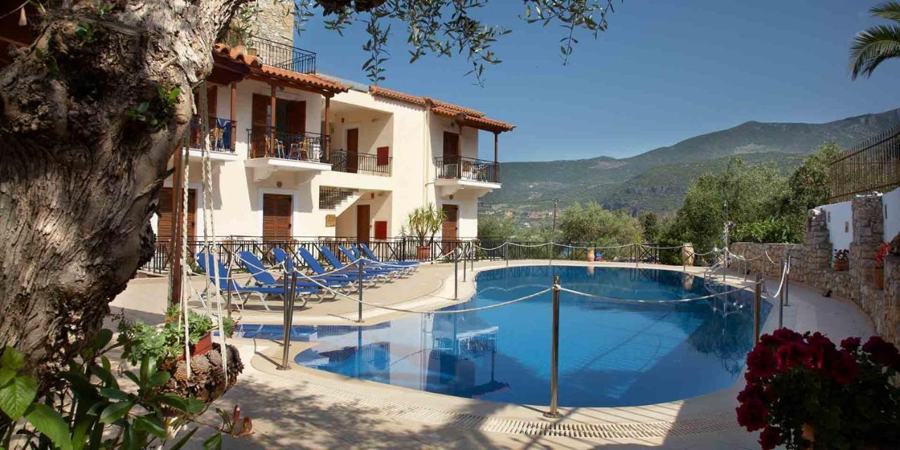 Liakoto Hotel apartamentowy Kardamyli